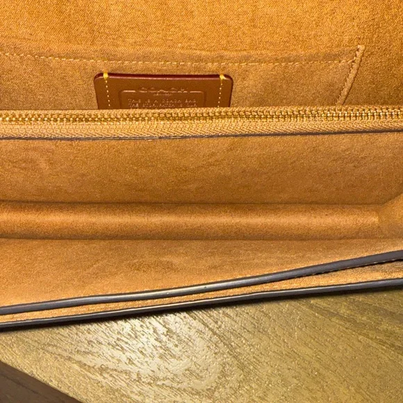 Coach Klare Envelope Crossbody - Picture 10 of 13